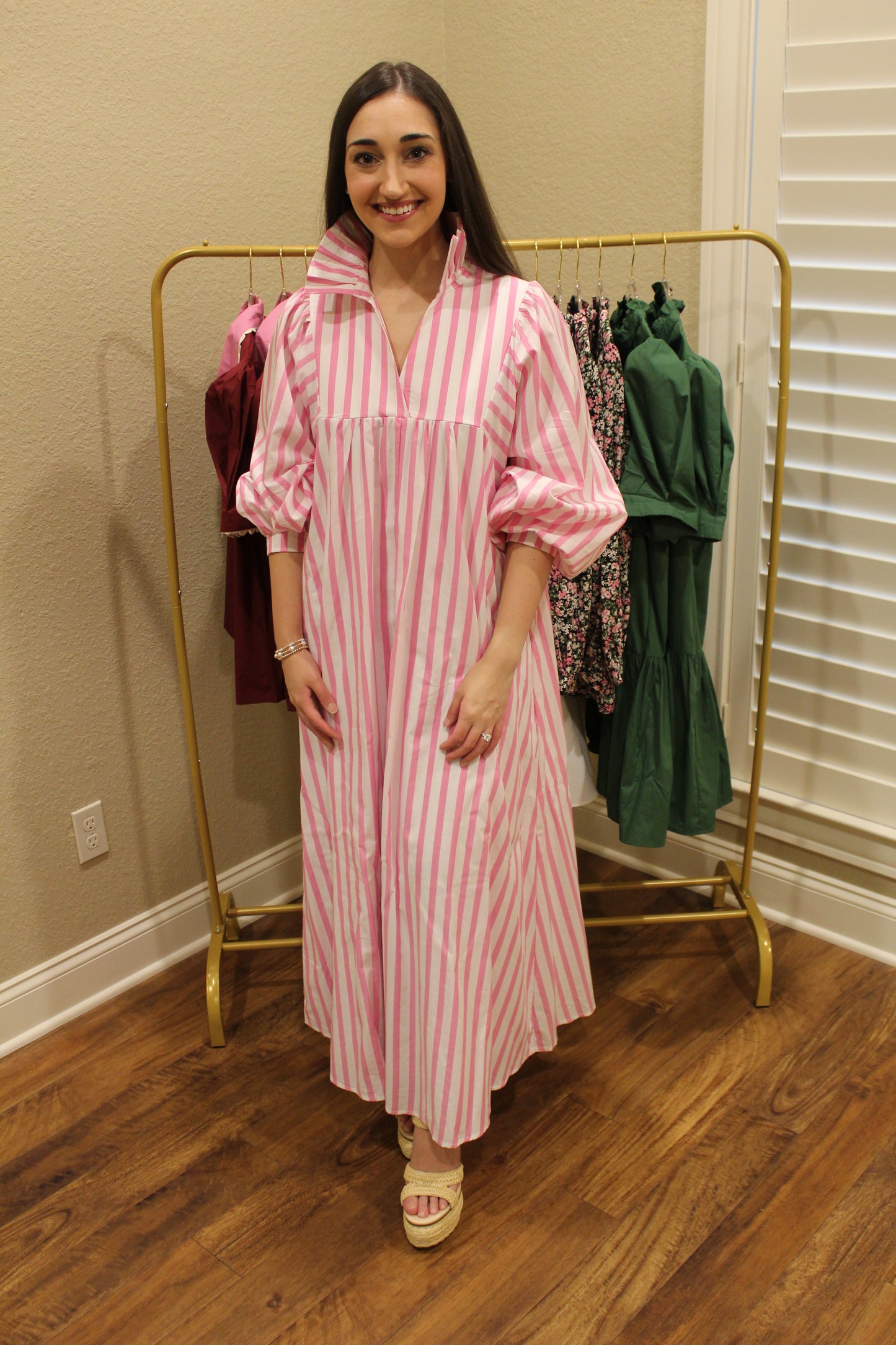 Ann High Ruffle Collar Dress